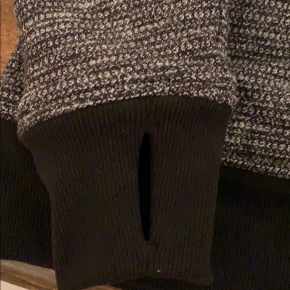 Lululemon Gray Fleece Jacket - Picture 6 of 6